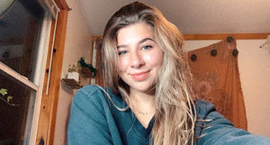 Meet your Posher, Lyss